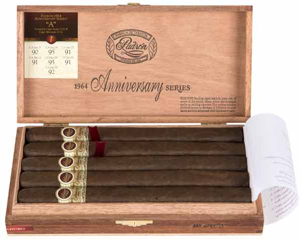 Padrón 1964 Series A 10 count box open