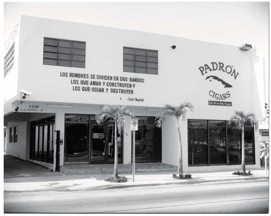 Padrón Cigars’ offices in Miami, 1982, showing José Martí’s phrase that would be placed on the building’s façade after several bombings by terrorists.