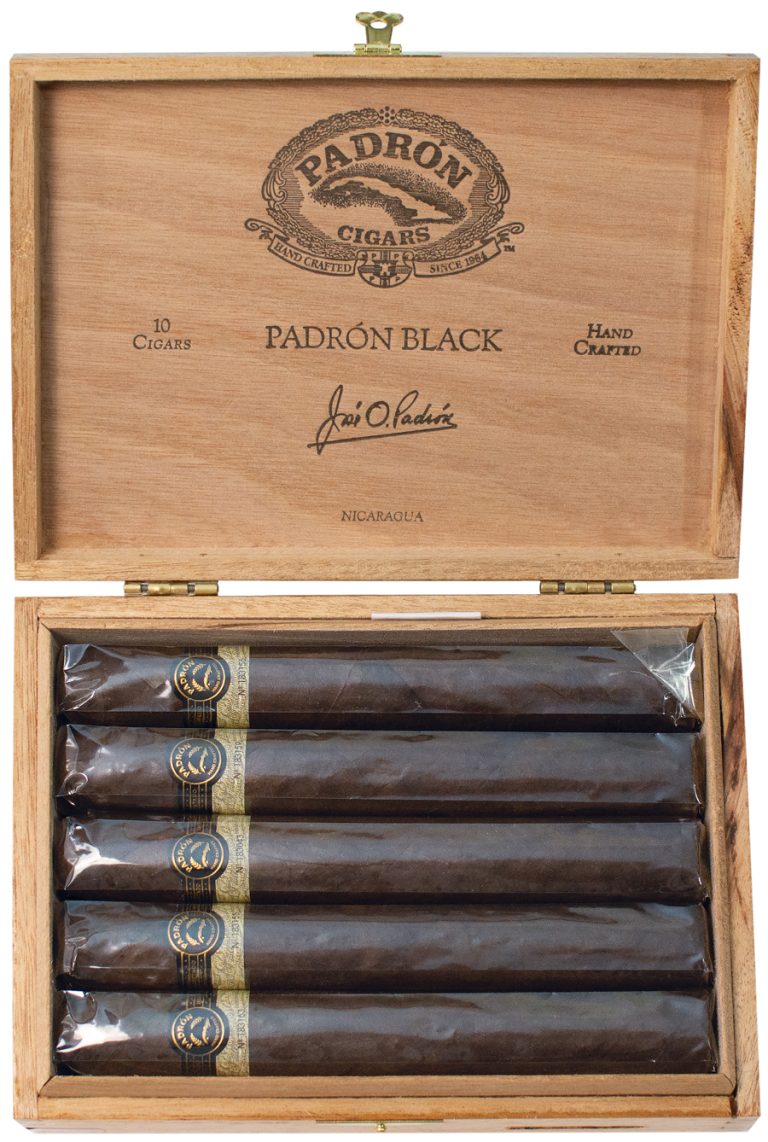 Padrón Black No 99 box open